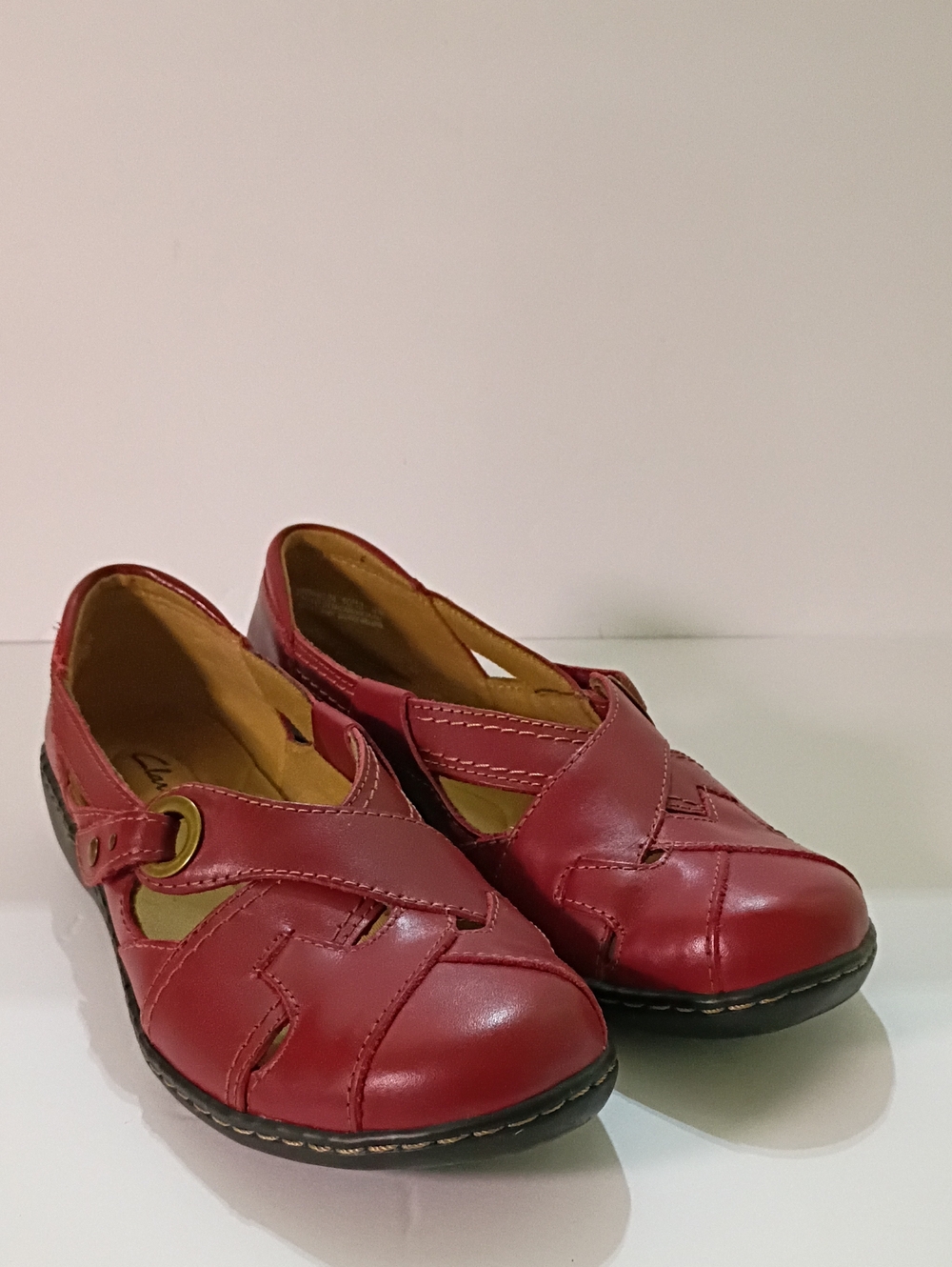 Clarks Women’s Red Leather Casual Mary Jane Flats